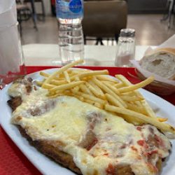 Negocio Ceschini ' S Cafe & Comidas