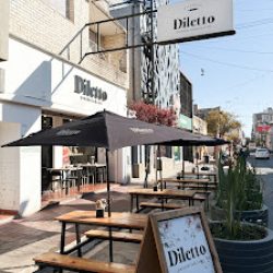 Negocio Diletto. Panadería & Café