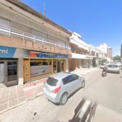 Negocio Laboratorio De Análisis Clínicos :dres Donato Erario, Nora Irastorza