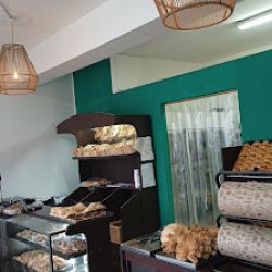 Negocio Panadería Y Confitería Angelo
