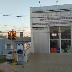Negocio Rinaldi Lubricentro Modelo
