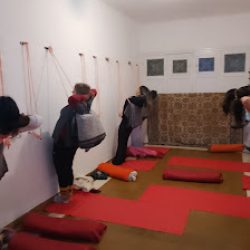 Negocio Universo Yoga Y Tai Chi