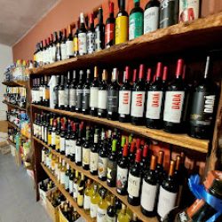 Negocio Vinoteca San Juan