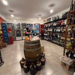 Negocio Vinoteca Varietales